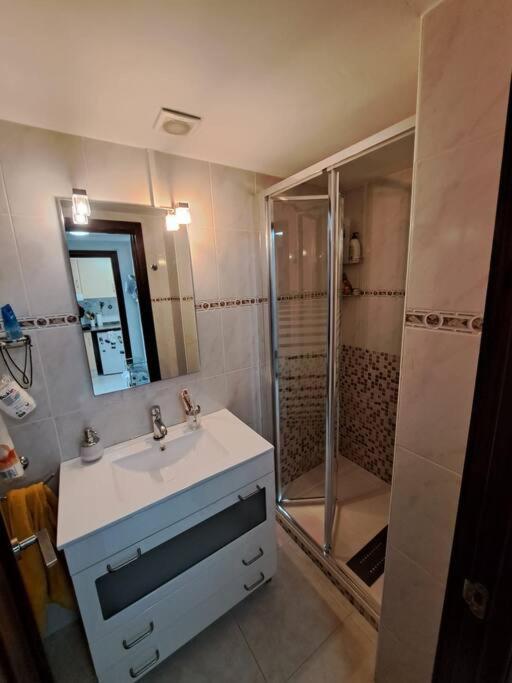Holiday Center Apartamento Vistas Mar, Acceso Directo Playa Y Piscina Roses Exterior photo