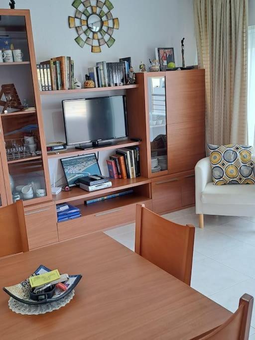 Holiday Center Apartamento Vistas Mar, Acceso Directo Playa Y Piscina Roses Exterior photo